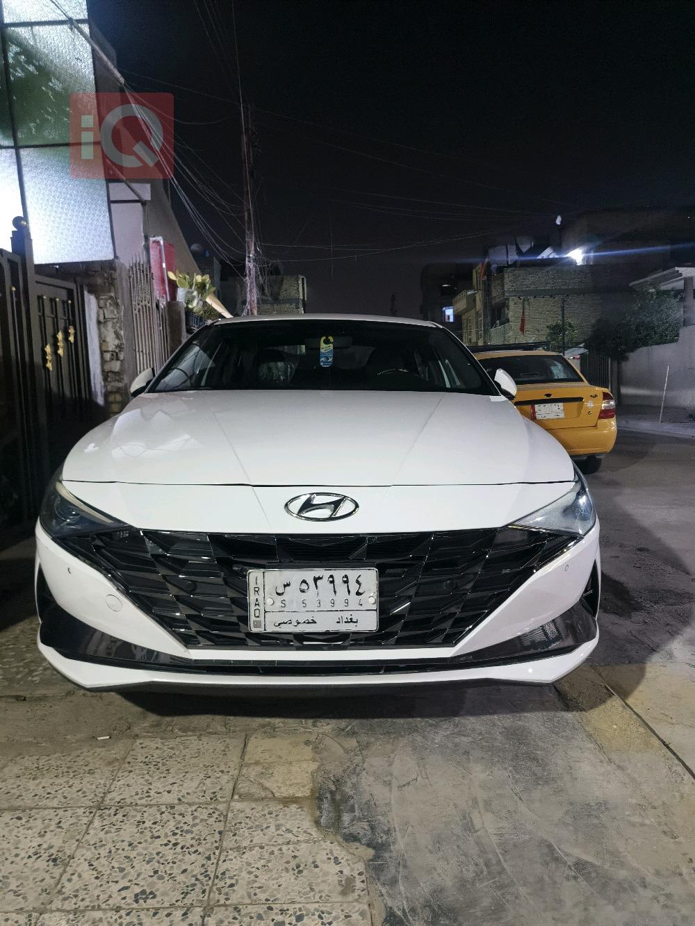 هیوندای ئەلەنترا